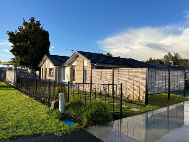 Apartment for rent in Five Cross Roads, Hamilton City