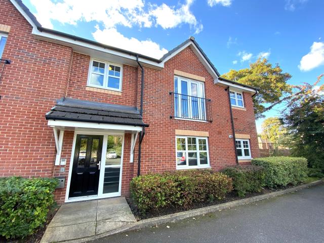 Apartment for rent in Northern Moor, Manchester