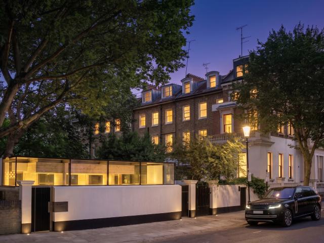 Apartment for rent in Earl's Court, Greater London