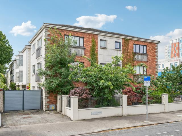Apartment to rent in Bluebell, North Tipperary
