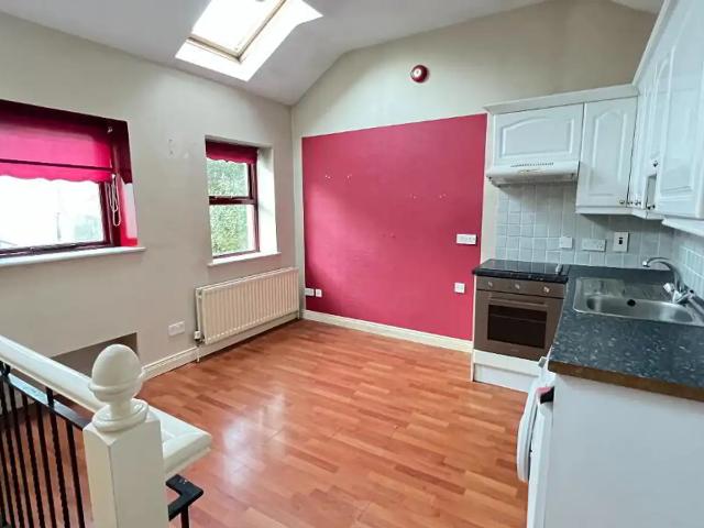 Apartment for rent in Newry, Meadow