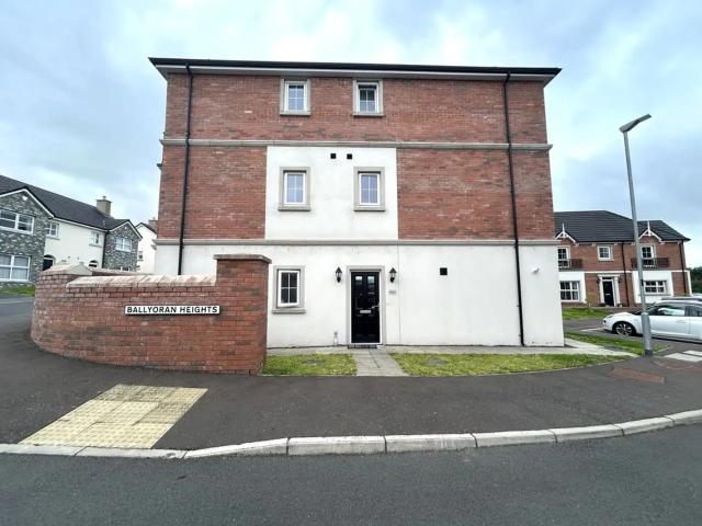 Apartment for rent in Dundonald