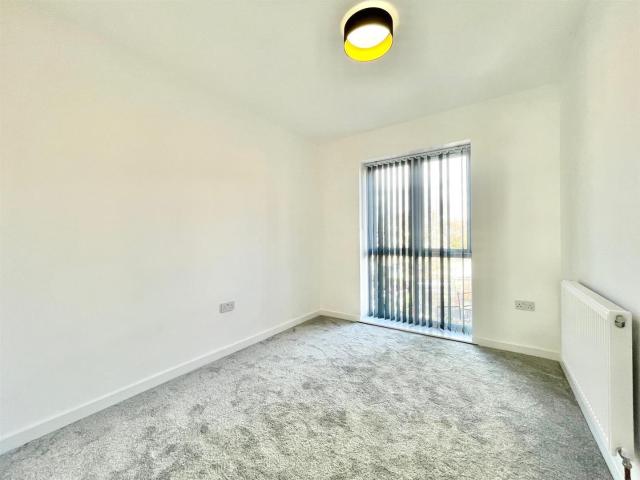Apartment for rent in Higham Hill, Greater London