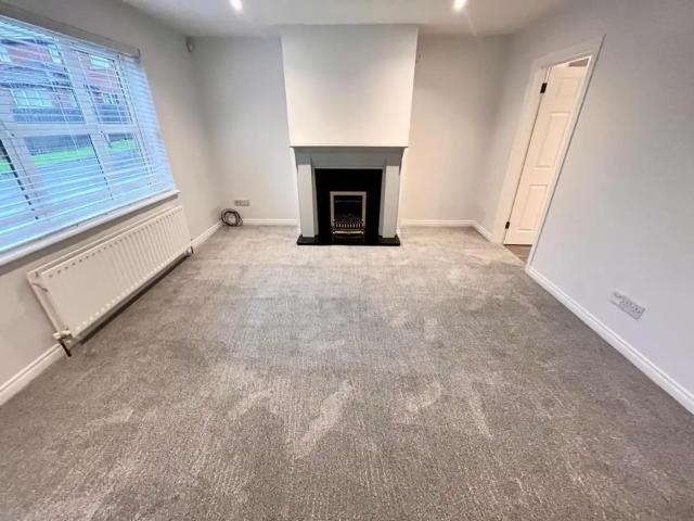 Apartment for rent in Dundonald, Ballybeen