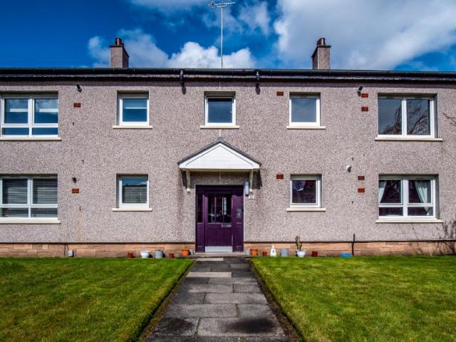 Apartment for rent in Broomhill, Scotland