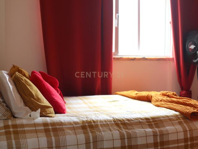 Apartamento alugar em Amadora, Urbanização do Neudel