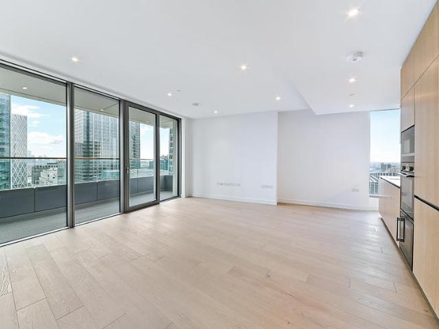 Apartment for rent in Canary Wharf, Greater London