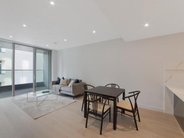 Apartment for rent in Canary Wharf, Greater London