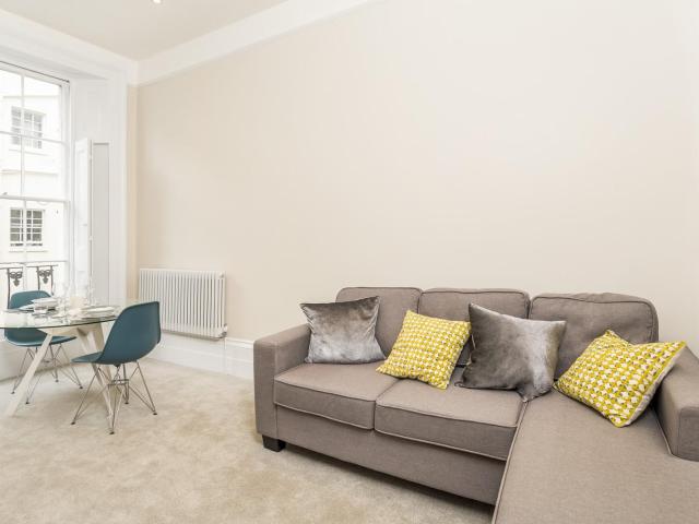 Apartment for rent in Paddington, Isle Of Man
