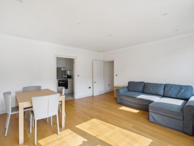 Apartment for rent in Victoria, Isle Of Man