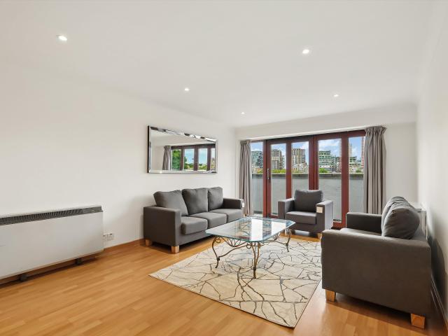 Apartment for rent in London Borough of Tower Hamlets, Greater London