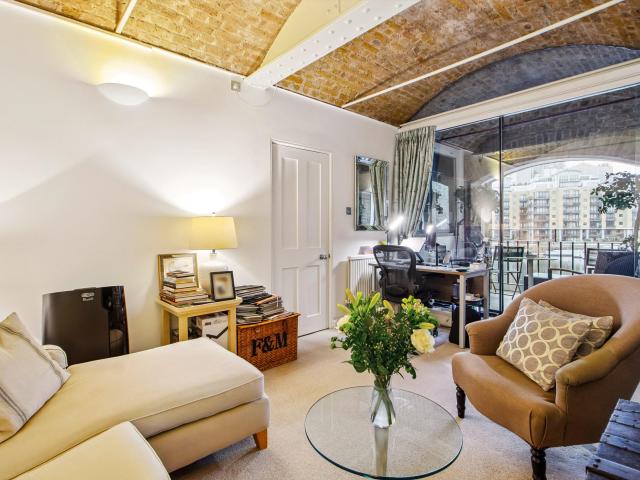 Apartment for rent in Tower Liberty, Wapping