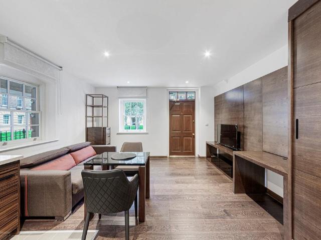 Apartment for rent in St. George in the East, Wapping