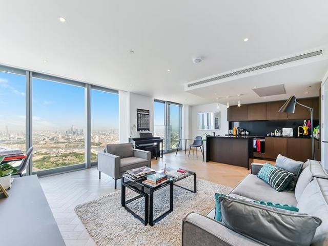 Apartment for rent in Canary Wharf, Greater London