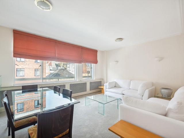 Apartment for rent in Marylebone, Greater London