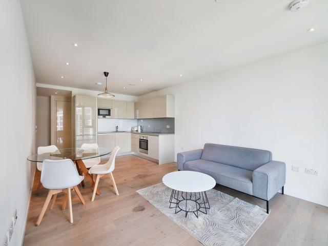Apartment for rent in Elephant and Castle, Greater London