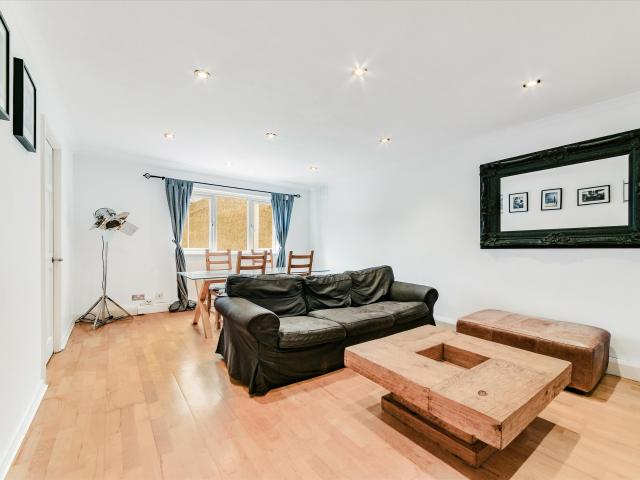 Apartment for rent in Clapham, Greater London