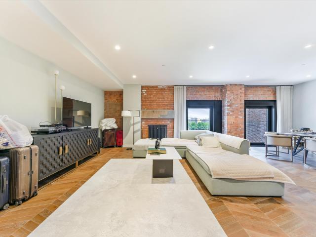 Apartment for rent in Nine Elms, Greater London