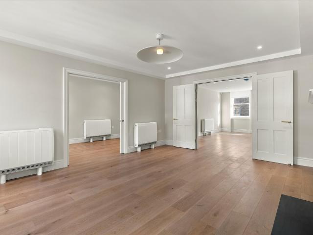 Apartment for rent in East Marylebone, Greater London