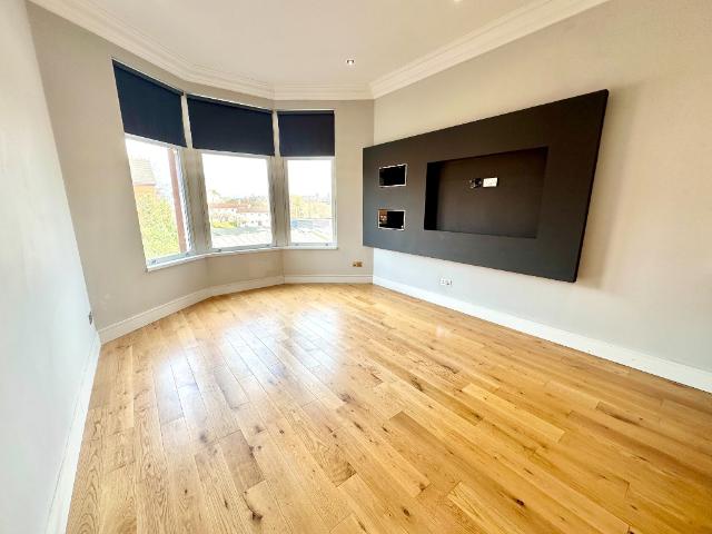 Apartment for rent in Broomhill, Scotland