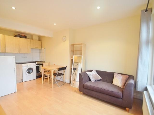 Apartment for rent in South Hampstead, Greater London