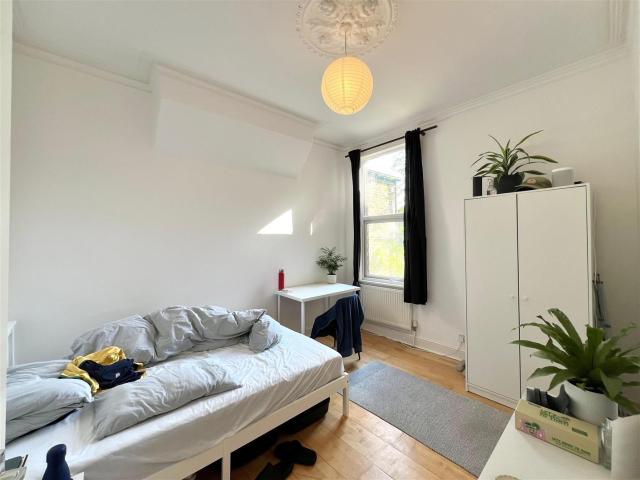 Apartment for rent in Walthamstow Village, Greater London