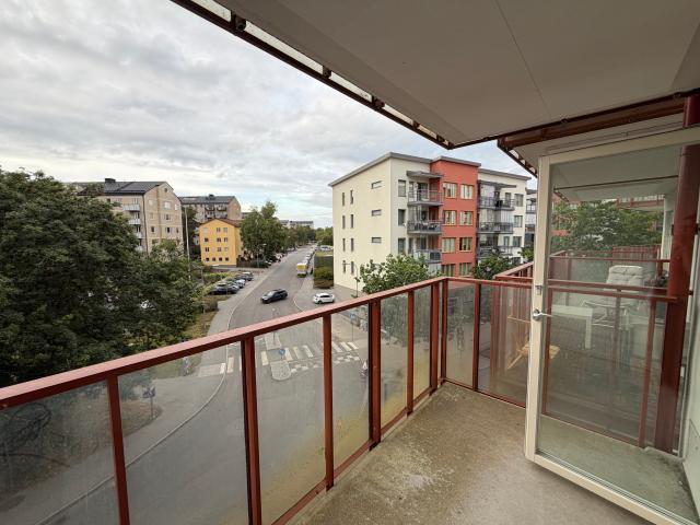 Lägenhet hyra i Hässelby-Vällingby, Stockholm