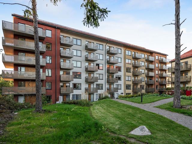 Lägenhet hyra i Östra Ängby, Knivsta
