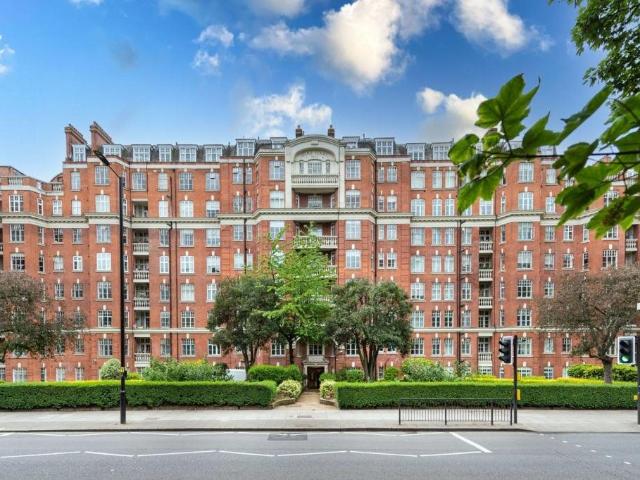 Apartment for rent in Maida Vale, Greater London