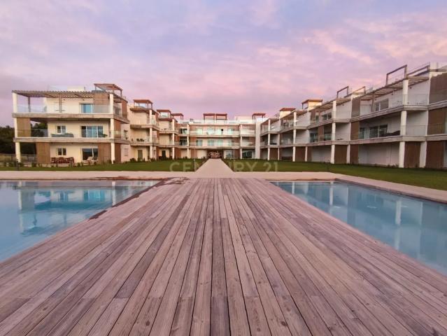 Apartamento alugar em Nazaré, Pederneira