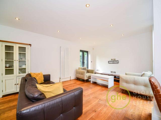 Apartment for rent in Charlton Riverside, Greater London