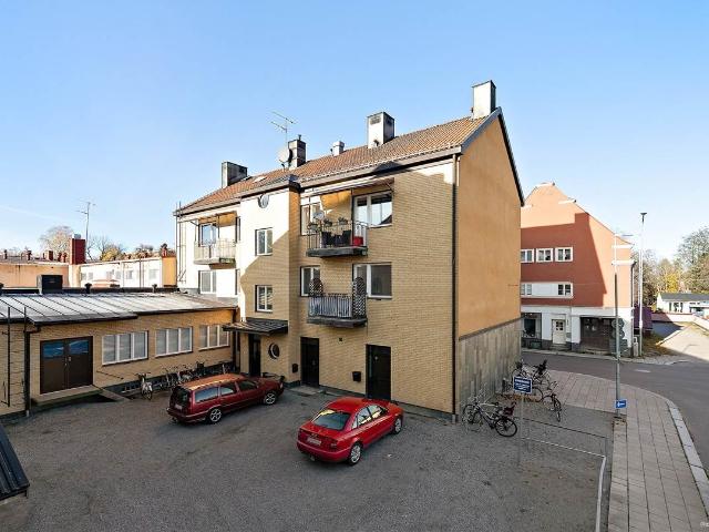 Lägenhet hyra i Kungsängen, Sala