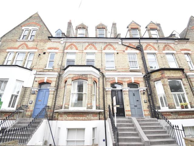 Apartment for rent in Royal Borough of Kingston upon Thames, Greater London