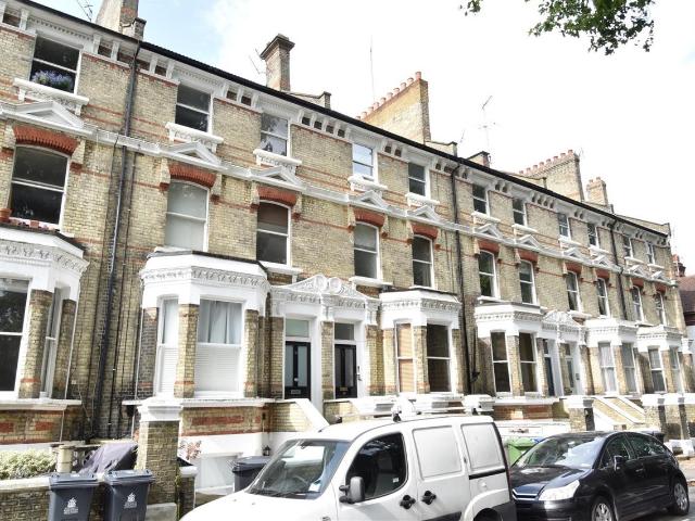 Apartment for rent in Surbiton, Greater London