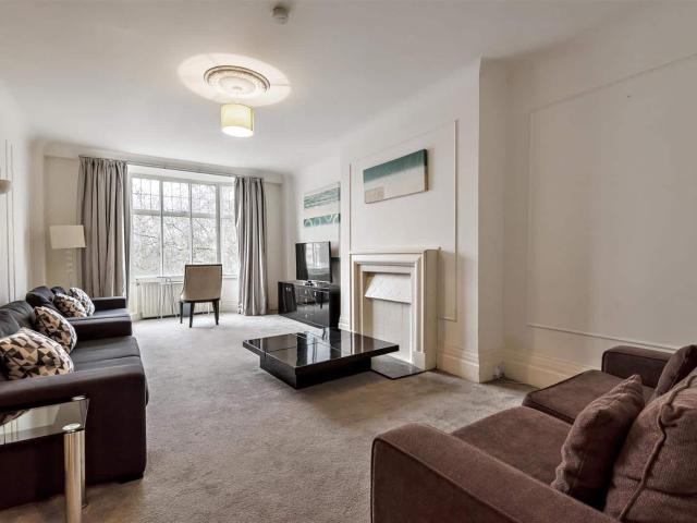 Apartment for rent in Marylebone, Greater London