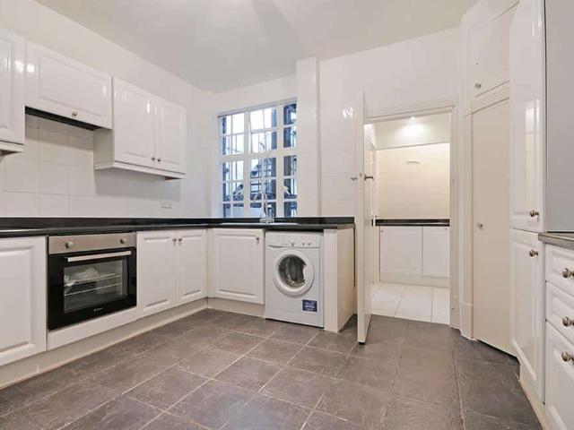 Apartment for rent in Marylebone, Greater London