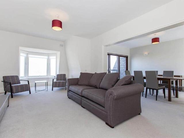 Apartment for rent in Marylebone, Greater London