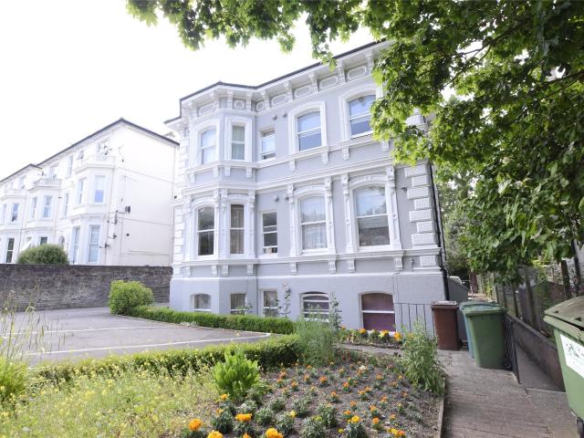Apartment for rent in St James, Sandown Park