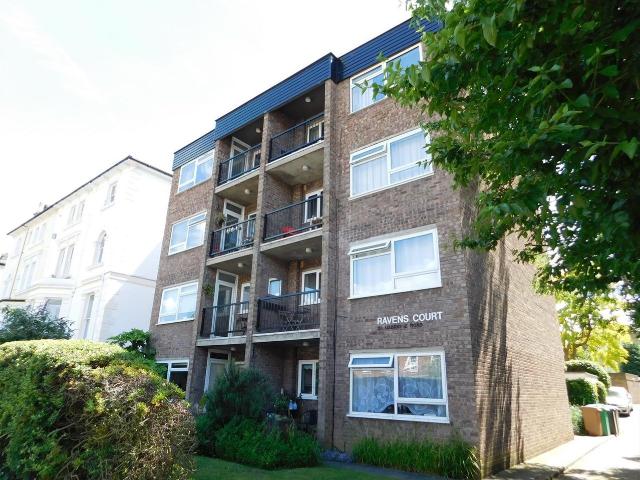 Apartment for rent in Surbiton, Greater London