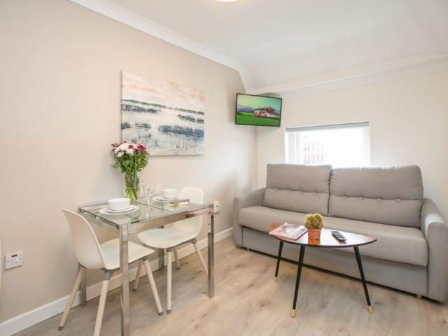 Apartment to rent in Bluebell, North Tipperary