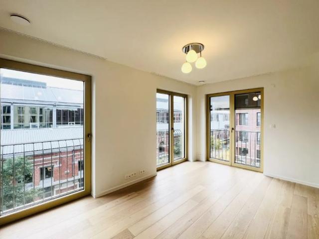 Appartement location à Molenbeek-Saint-Jean - Sint-Jans-Molenbeek, Brussel-Hoofdstad - Bruxelles-Capitale