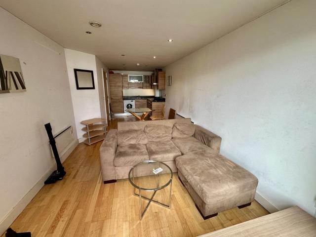 Apartment for rent in Steander, Leeds