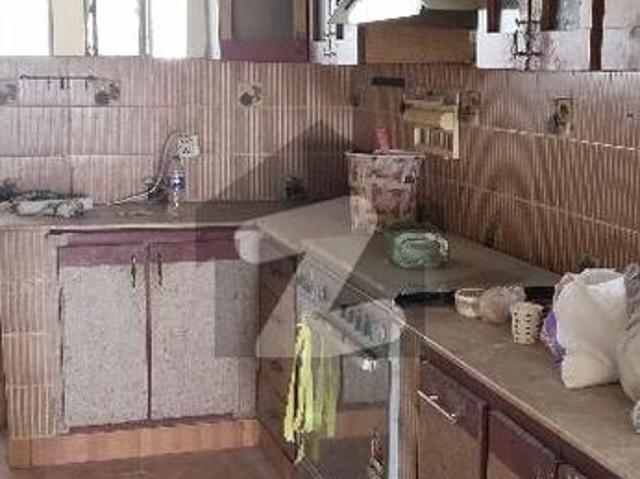 Apartment for rent in Clifton, North Waziristan