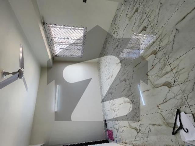 Apartment for rent in Clifton, North Waziristan