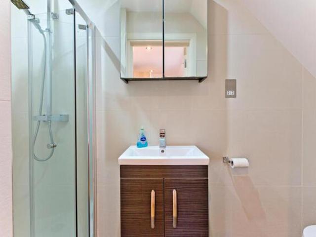Apartment for rent in Cricklewood, Kilburn