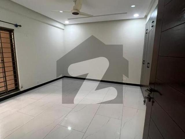 Apartment for rent in Islamabad
