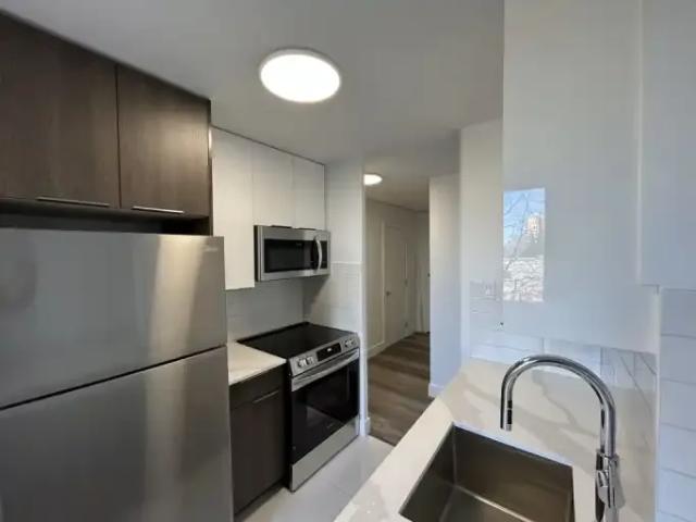 Apartment for rent in Wedgewood, Alberta