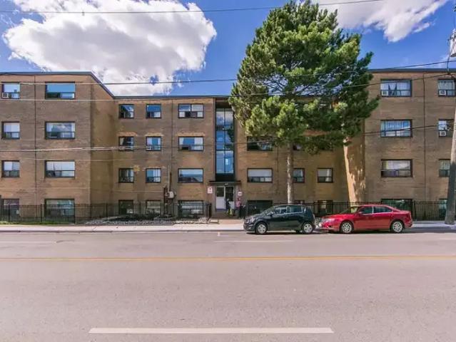 Apartment for rent in Etobicoke—Lakeshore, Toronto