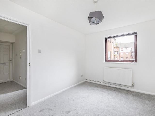 Apartment for rent in Eastney, City Of Portsmouth
