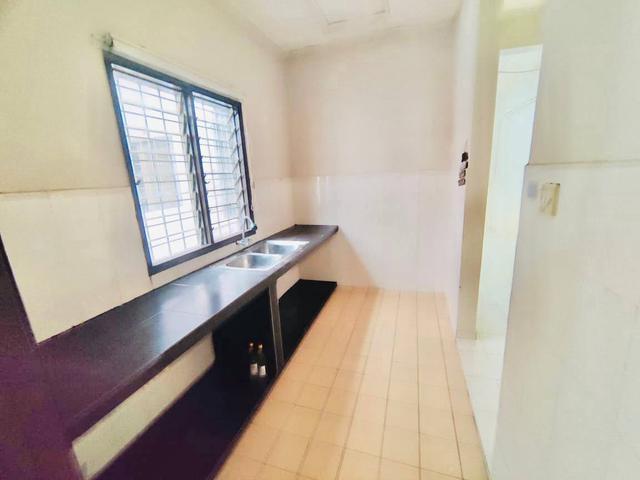Apartment for rent in Langat, Selangor